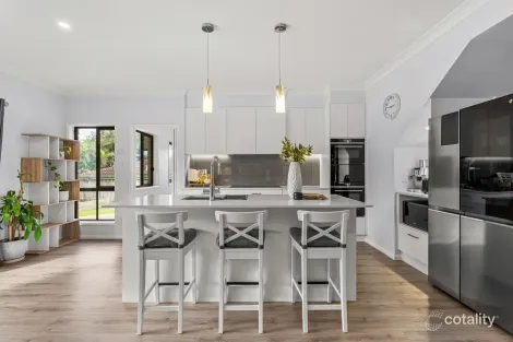 Property photo of 25 Leilani Drive Birkdale QLD 4159