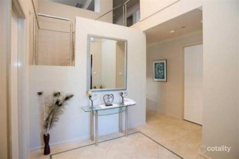 Property photo of 4 Windsor Boulevard Derrimut VIC 3026