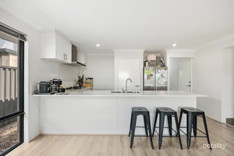 Property photo of 13 Starapple Chase Upper Swan WA 6069