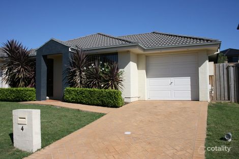 4 Aylsford St, Stanhope Gardens, NSW 2768