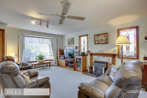 Property photo of 21 Le Souef Road Gembrook VIC 3783