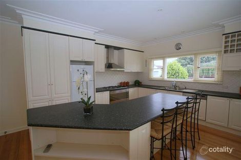 Property photo of 1 Clarendon Avenue Oakleigh South VIC 3167