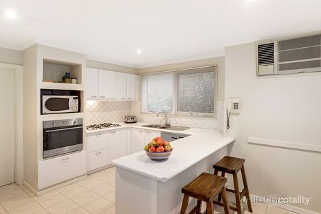 Property photo of 2 Christine Avenue Eltham VIC 3095
