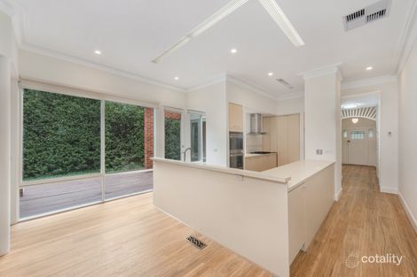 Property photo of 10 Nyora Street Malvern East VIC 3145