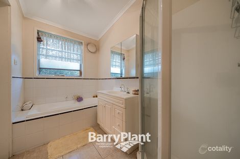 Property photo of 45 Sweeney Drive Narre Warren VIC 3805