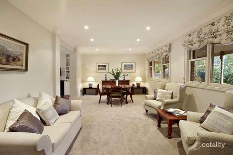 Property photo of 2/25 Chatham Road Canterbury VIC 3126