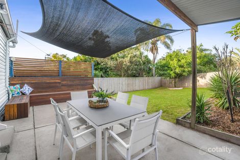 Property photo of 2259 Wynnum Road Wynnum QLD 4178