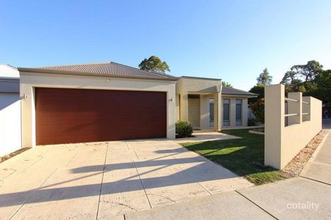 54 Canavan Cres, Manning, WA 6152