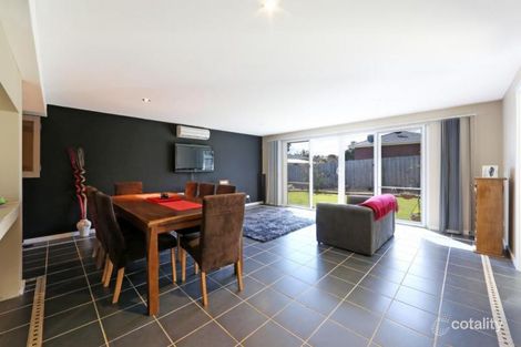 Property photo of 149 James Cook Drive Endeavour Hills VIC 3802