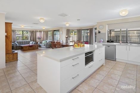 Property photo of 52 Conquest Drive Werribee VIC 3030