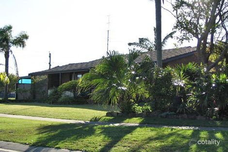 Property photo of 3 Cabbage Tree Palm Crescent Pelican NSW 2281