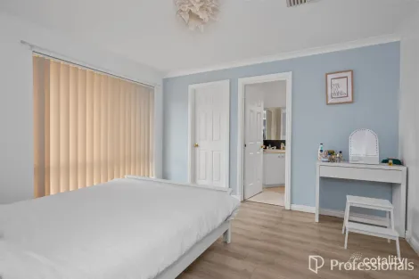 Property photo of 21B Ramus Circle Somerville WA 6430