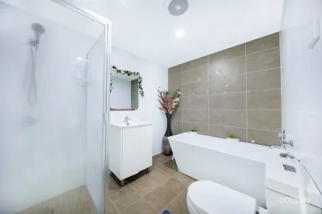 Property photo of 2/17-21 The Crescent Fairfield NSW 2165