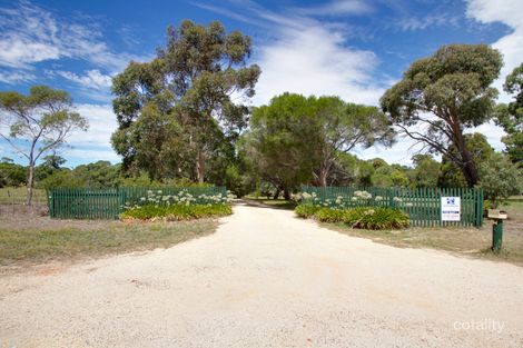 84 Heath Rd, Stratford, VIC 3862