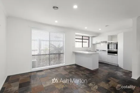 Property photo of 3 Capella Place Carrum Downs VIC 3201