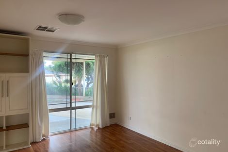 Property photo of 2 Oberon Place Greenfields WA 6210