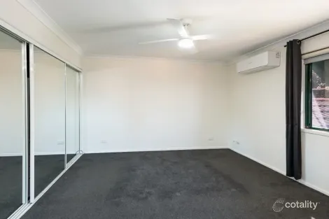 Property photo of 11/19 Doyalson Place Helensvale QLD 4212