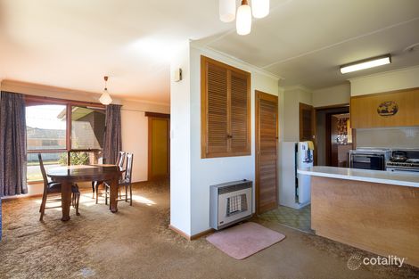 Property photo of 23 Malmesbury Street Wendouree VIC 3355