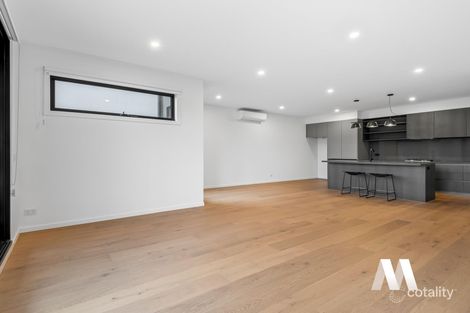 62 Wattlebird Ct, Sunshine North, VIC 3020