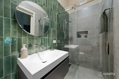 Property photo of 54 Malcolm Street Mansfield VIC 3722