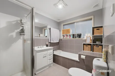 Property photo of 228 Galloway Street Armidale NSW 2350
