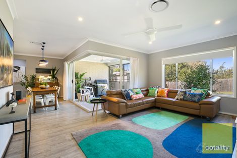 Property photo of 19 Belsize Street Kenmore QLD 4069