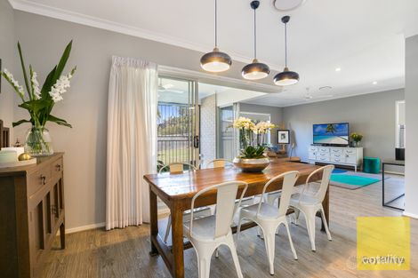 Property photo of 19 Belsize Street Kenmore QLD 4069