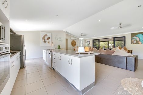 Property photo of 11 Crystal Court Barmaryee QLD 4703