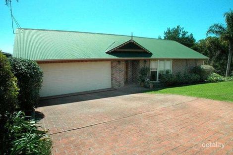 Property photo of 10 Ironbark Crescent Kiama Downs NSW 2533