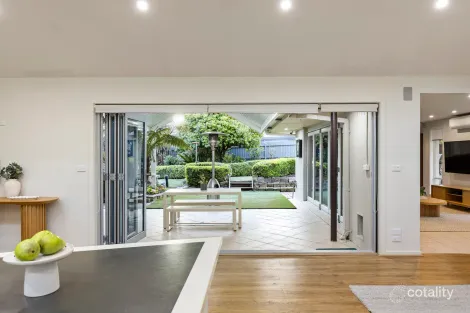 Property photo of 172 Eastfield Road Croydon South VIC 3136