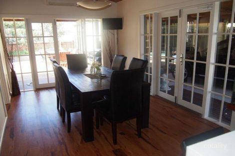 Property photo of 36 Railway Parade Seaford VIC 3198