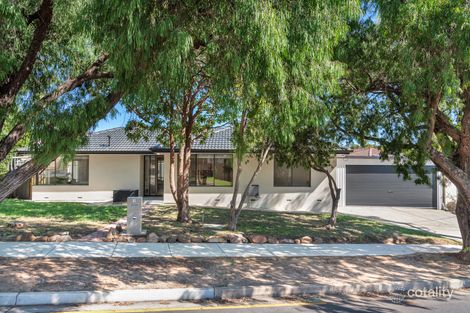 1 Parklands Cres, Reynella, SA 5161