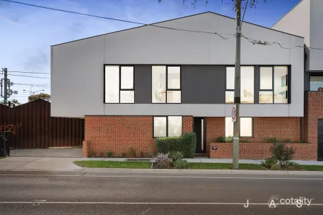 Property photo of 228 Buckley Street Footscray VIC 3011