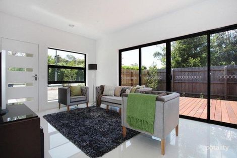 2/16 Brushy Park Rd, Wonga Park, VIC 3115