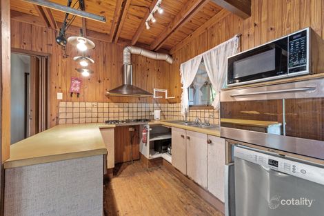 Property photo of 28 Glendale Crescent Browns Plains QLD 4118