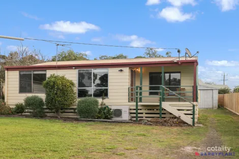 16 Scenic Dr, Cowes, VIC 3922