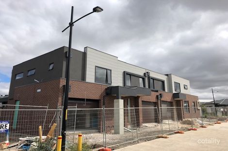 Property photo of 2/3 Perease Road Wollert VIC 3750