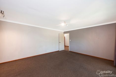 Property photo of 19 Glencoe Parade Halls Head WA 6210