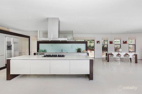 Property photo of 49 Canada Place Arundel QLD 4214