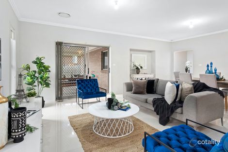 Property photo of 41 Oakhill Crescent Colebee NSW 2761
