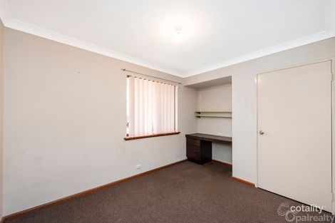 Property photo of 19 Glencoe Parade Halls Head WA 6210