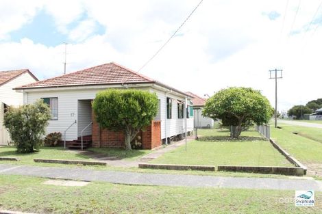 17 Lake Rd, Swansea, NSW 2281