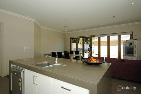 Property photo of 21 Eighth Avenue St Peters SA 5069