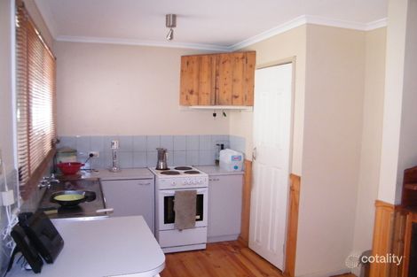 Property photo of 8 Ferntree Avenue Warburton VIC 3799
