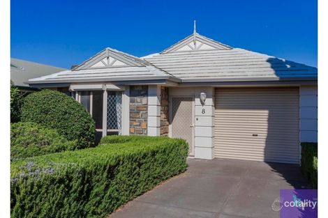 8 Kenmay Ave, Mitchell Park, SA 5043