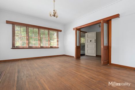 Property photo of 5 Leon Avenue Rosanna VIC 3084