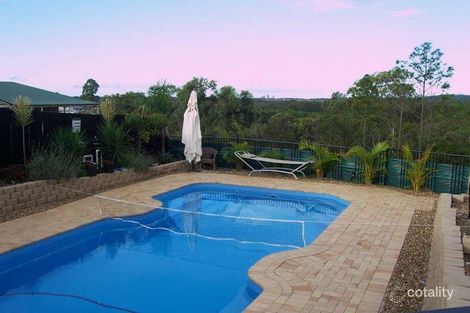 10 Kanton Pl, Pacific Pines, QLD 4211