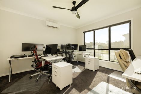 Property photo of 4 Lady Guinevere Circuit Murrumba Downs QLD 4503