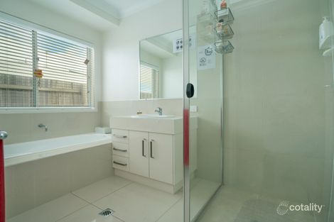 Property photo of 10 Grace Court Darling Heights QLD 4350