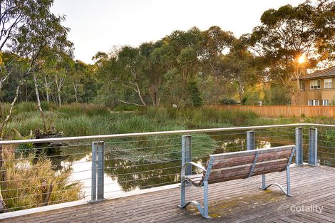 Property photo of 102 Ernest Jones Drive Macleod VIC 3085